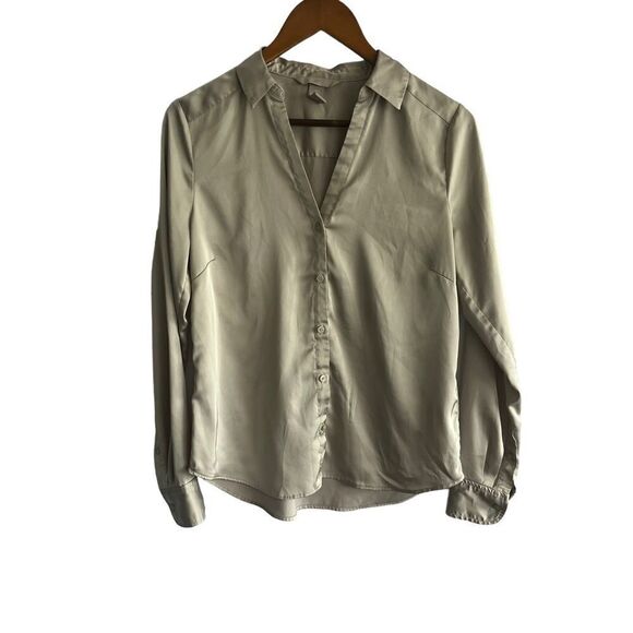 H&M Women's Sage Green Silky Button Down Top - Picture 1 of 7